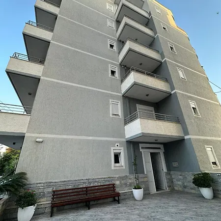 River View Alfa Sarandë